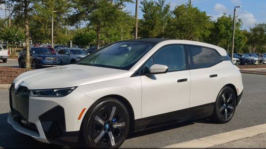 2025 BMW iX