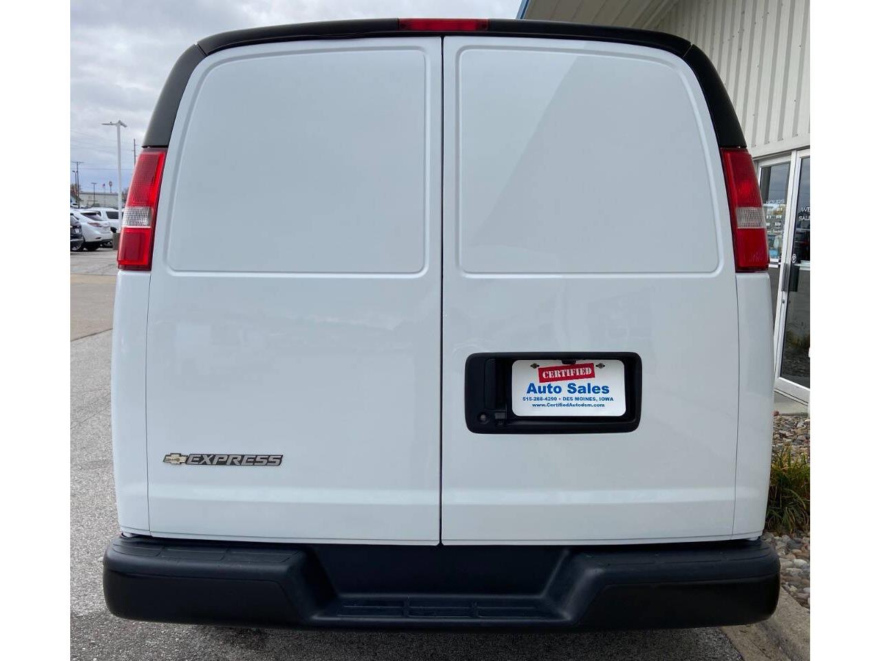 2018 chevrolet express