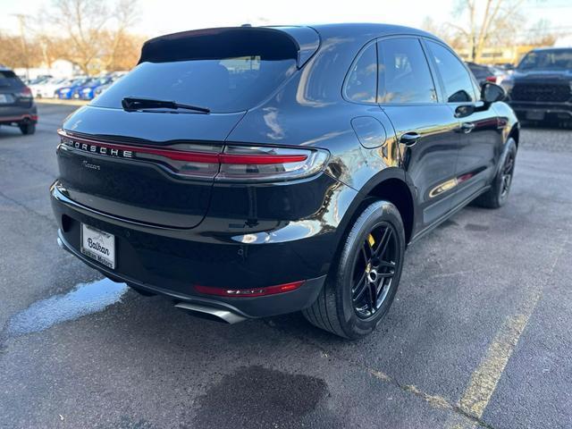 2021 porsche macan base