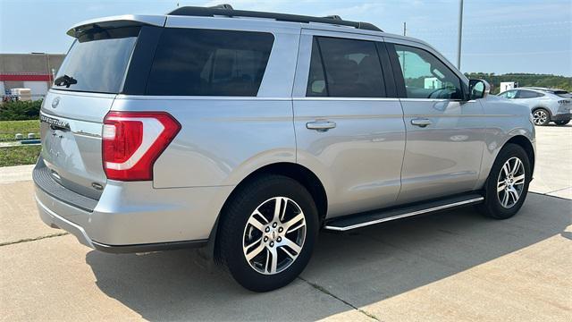 2020 ford expedition xlt