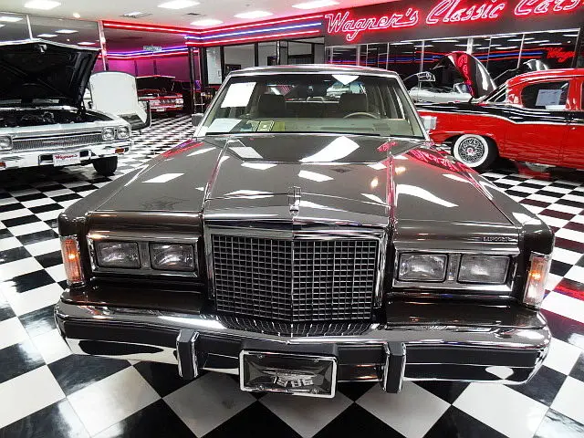 1986 lincoln town car 21k actual miles!!