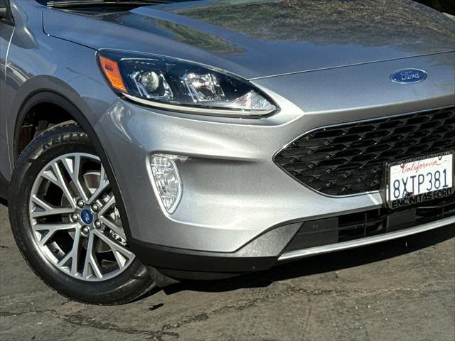 2021 ford escape sel