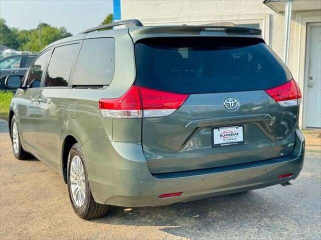 2011 toyota sienna xle