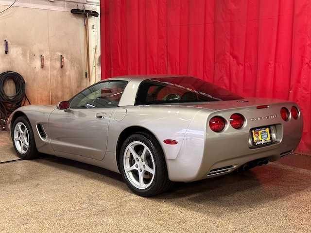 2000 chevrolet corvette