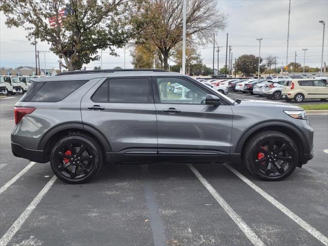 2023 ford explorer st