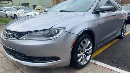 2015 Chrysler 200
