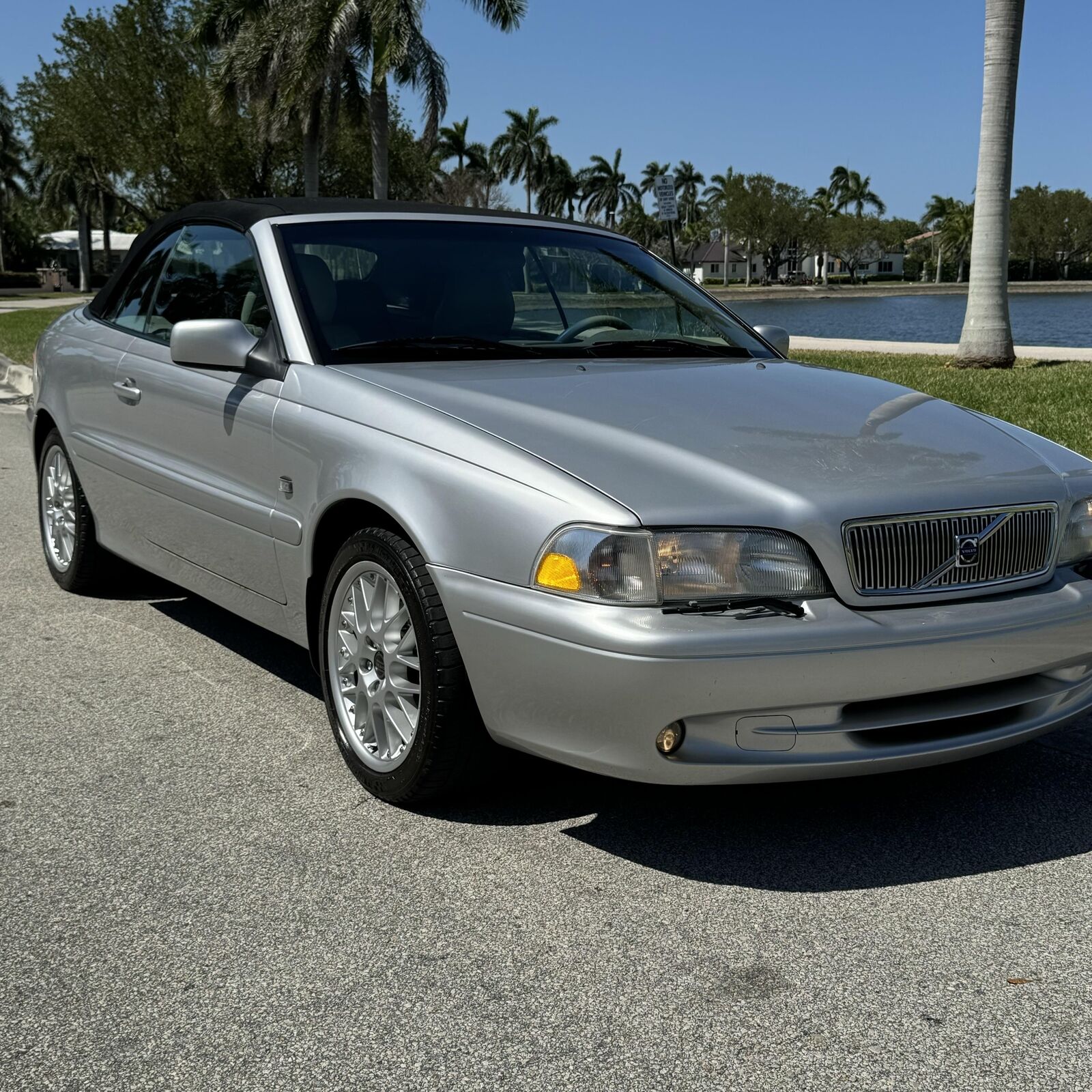 2000 volvo c70 5spd manual 89k miles 1owner clean carfax