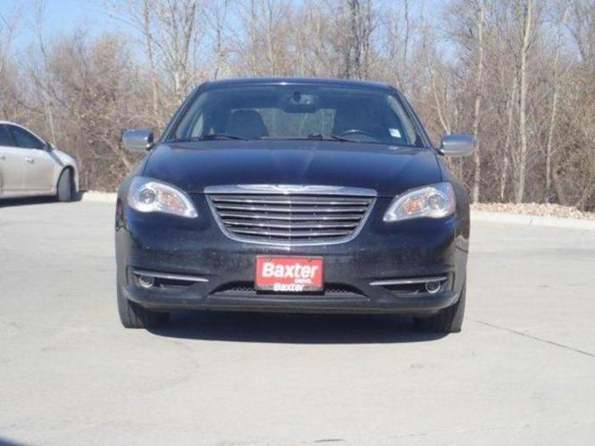 2012 chrysler 200 limited limited 4dr sedan for sale in elkhorn, nebraska