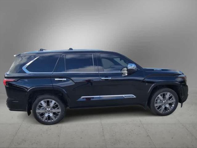 2024 toyota sequoia base