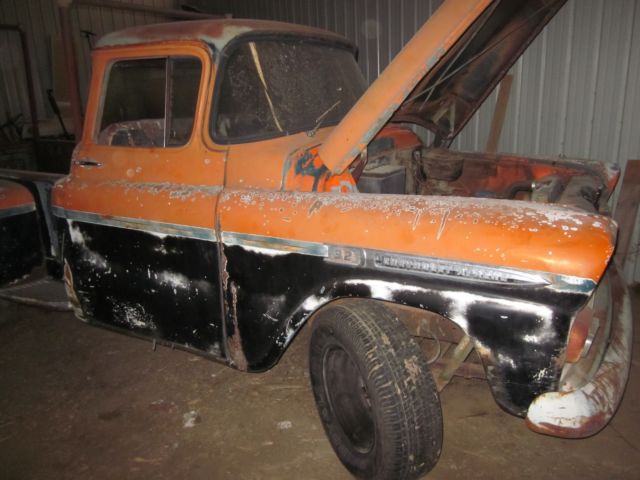 1959 chevrolet apache pickup truck 1/2 ton