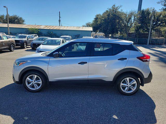 2019 nissan kicks s