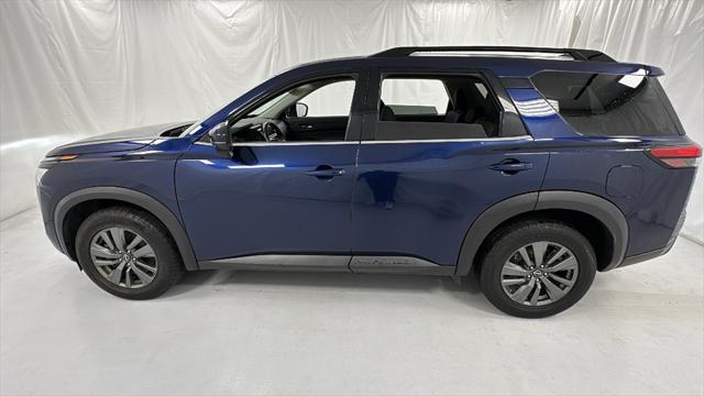 2022 nissan pathfinder sv 4wd