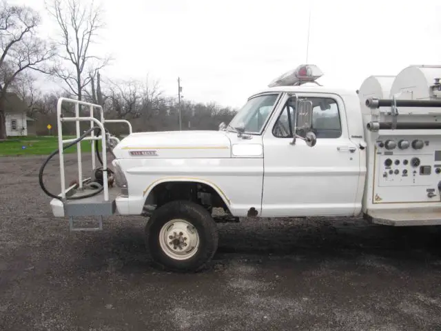 1967 ford f-350 4x4 brush truck