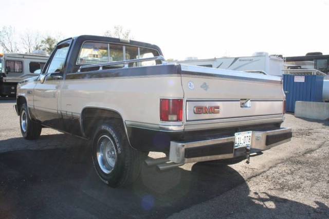 1985 gmc c/k 1500 series c1500 2dr standard cab sb automatic 4-speed rwd v8 5.0l