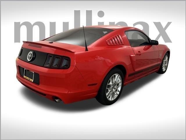 2014 ford mustang v6