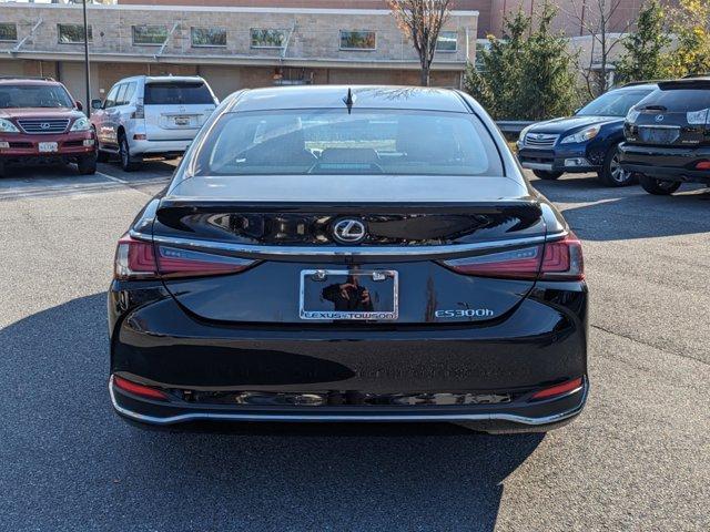 2024 lexus es 300h 300h