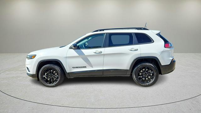 2023 jeep cherokee altitude