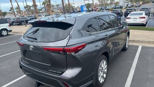2021 Toyota Highlander