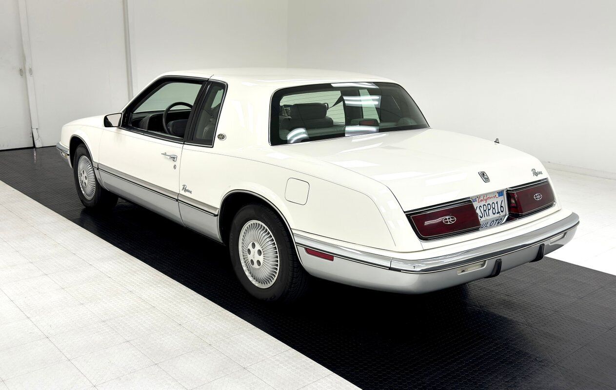 1992 buick riviera hardtop