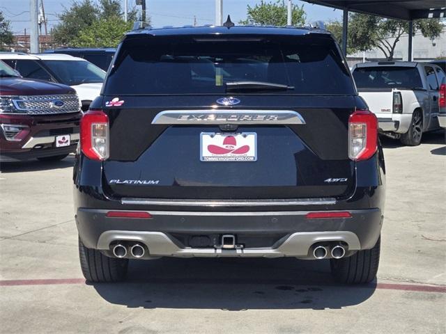 2022 ford explorer platinum