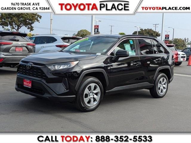 2021 toyota rav4 le
