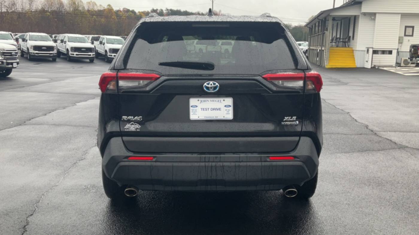 2022 toyota rav4 hybrid xle premium
