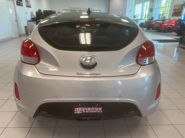 2016 hyundai veloster base