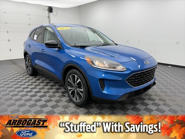 2021 ford escape se