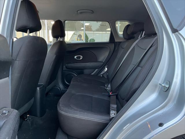 2017 kia soul base
