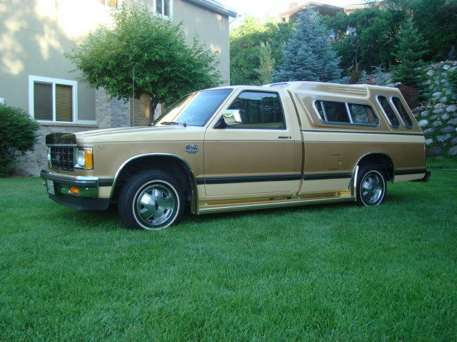 1983 chevrolet s-10 tahoe 21k original miles, mint condition. flawless