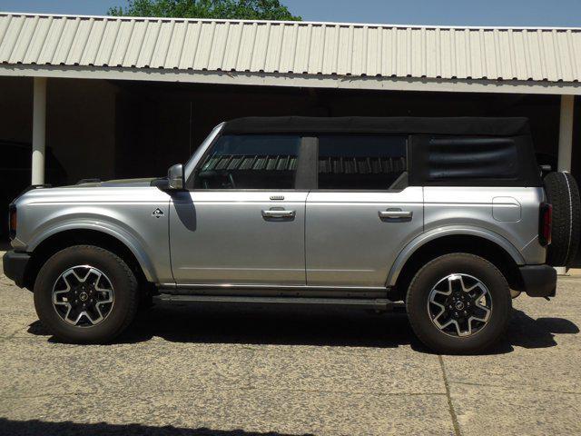 2021 ford bronco outer banks
