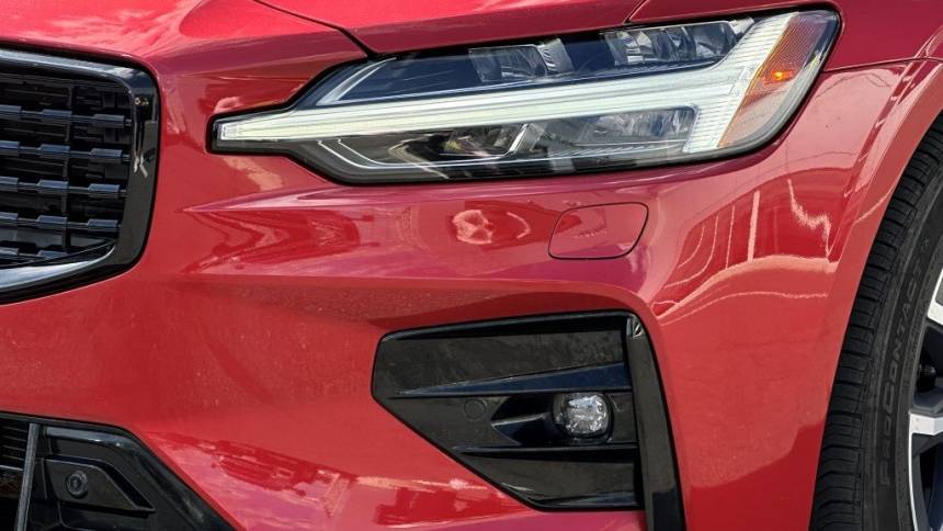 2022 volvo s60 b5 momentum
