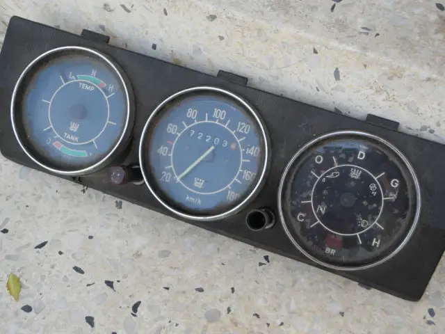 saab 99 instrument cluster dashboard display
