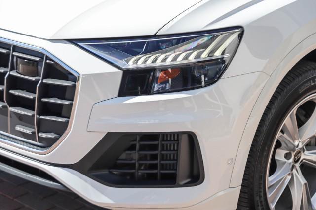 2023 audi q8 55 premium