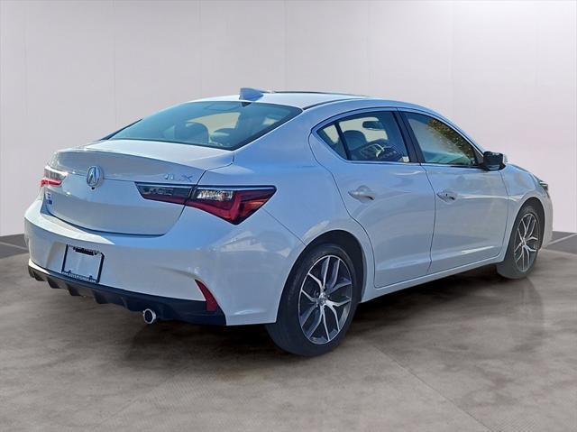 2022 acura ilx premium package