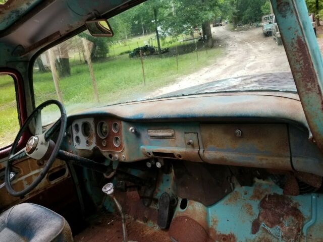1955 gmc 1/2 ton swb big back window pick up great restoration project. no title