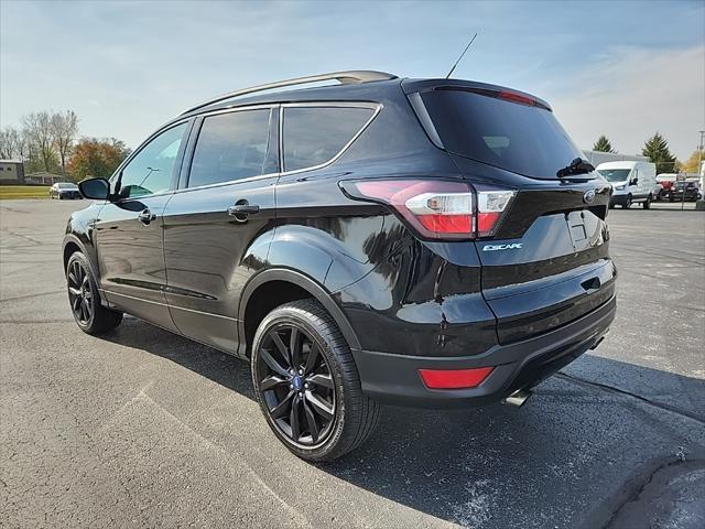 2017 ford escape se