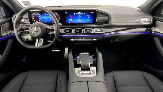 2025 Mercedes-Benz GLS