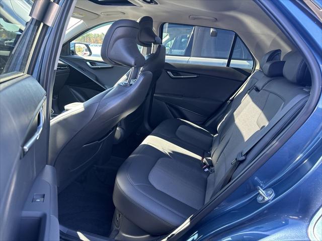 2024 kia niro touring