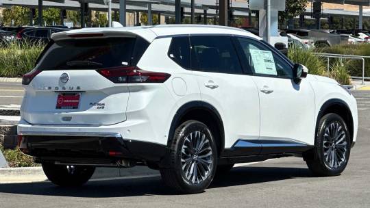 2024 Nissan Rogue