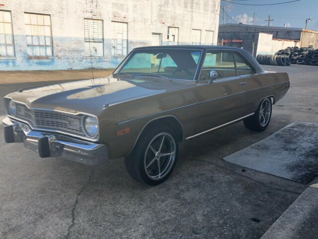 1973 dodge dart swinger 318 v8 ---no reserve