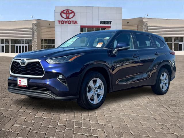 2023 toyota highlander le