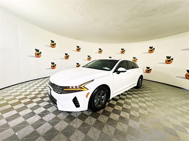 2022 kia k5 lxs