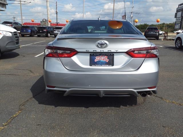 2021 toyota camry se nightshade