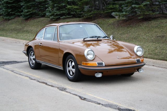 one owner!!! 1971 porsche 911t coupe