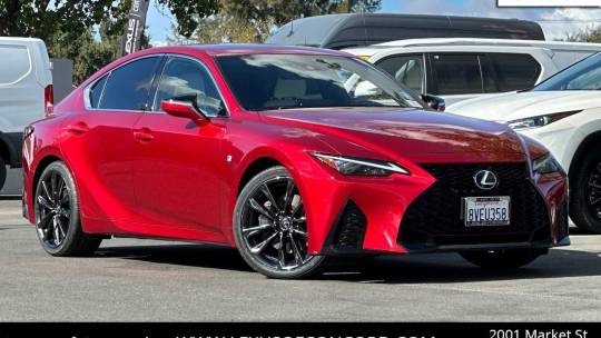 2021 Lexus IS