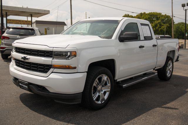 2017 chevrolet silverado 1500 custom