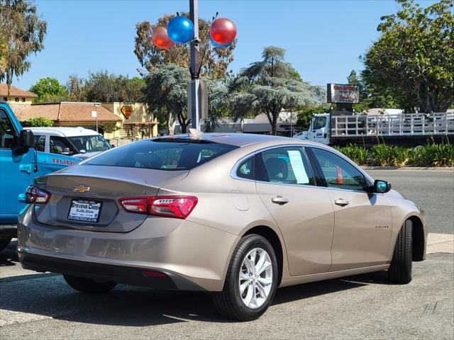 2022 chevrolet malibu fwd lt