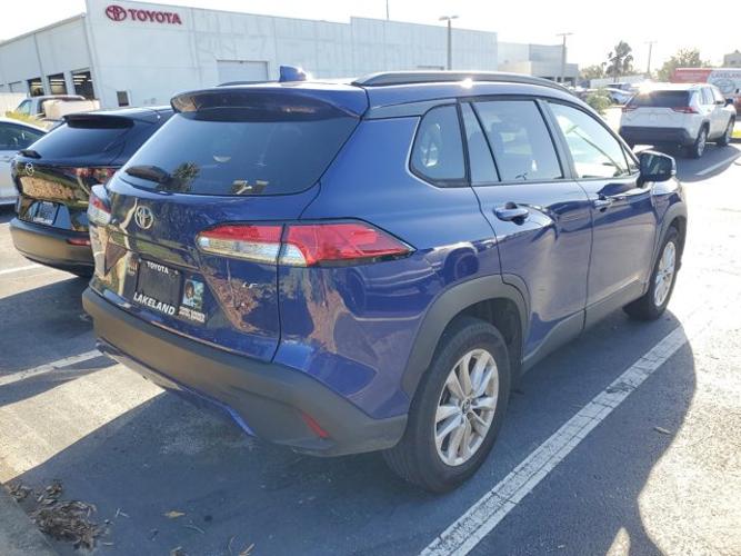 used 2022 toyota corolla cross le