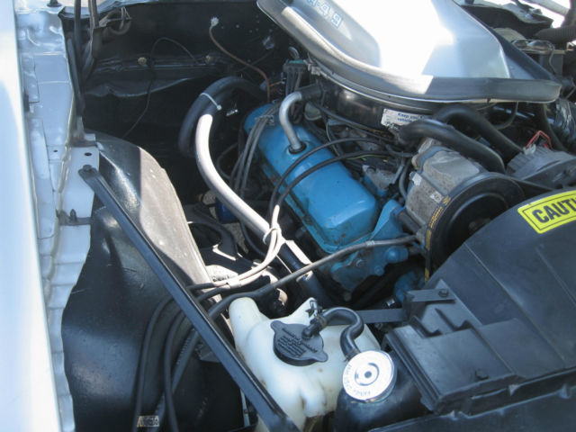 1980 pontiac trans am silver on blue
